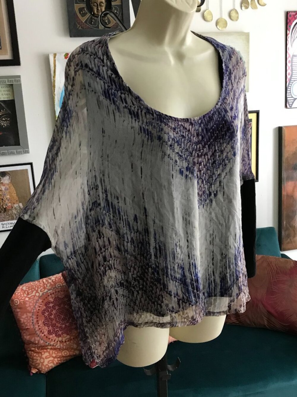 GYPSY 05 size XS Purple & Gray Abstract Print Silk Flowy Dolman Sleeve Top NWT